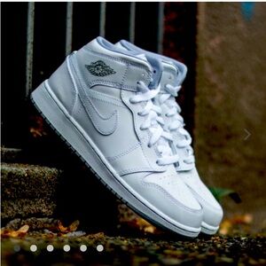 Nike Air Jordan Mid 4.5y